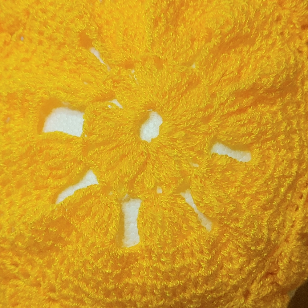 HAND MADE HATS. - Picture 3 of 4